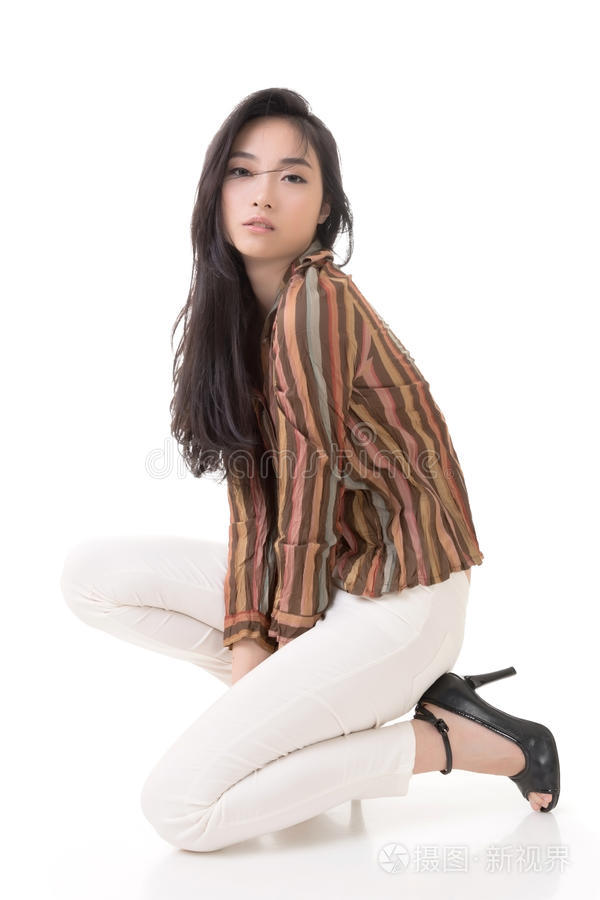 双碟秀直播 侦探的审讯
